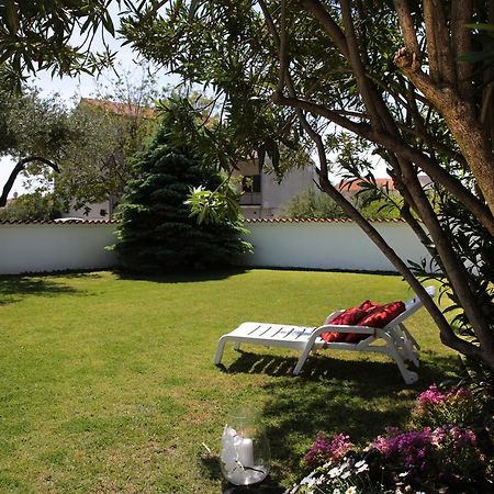 Apartments And Room Anka Vodice Kültér fotó
